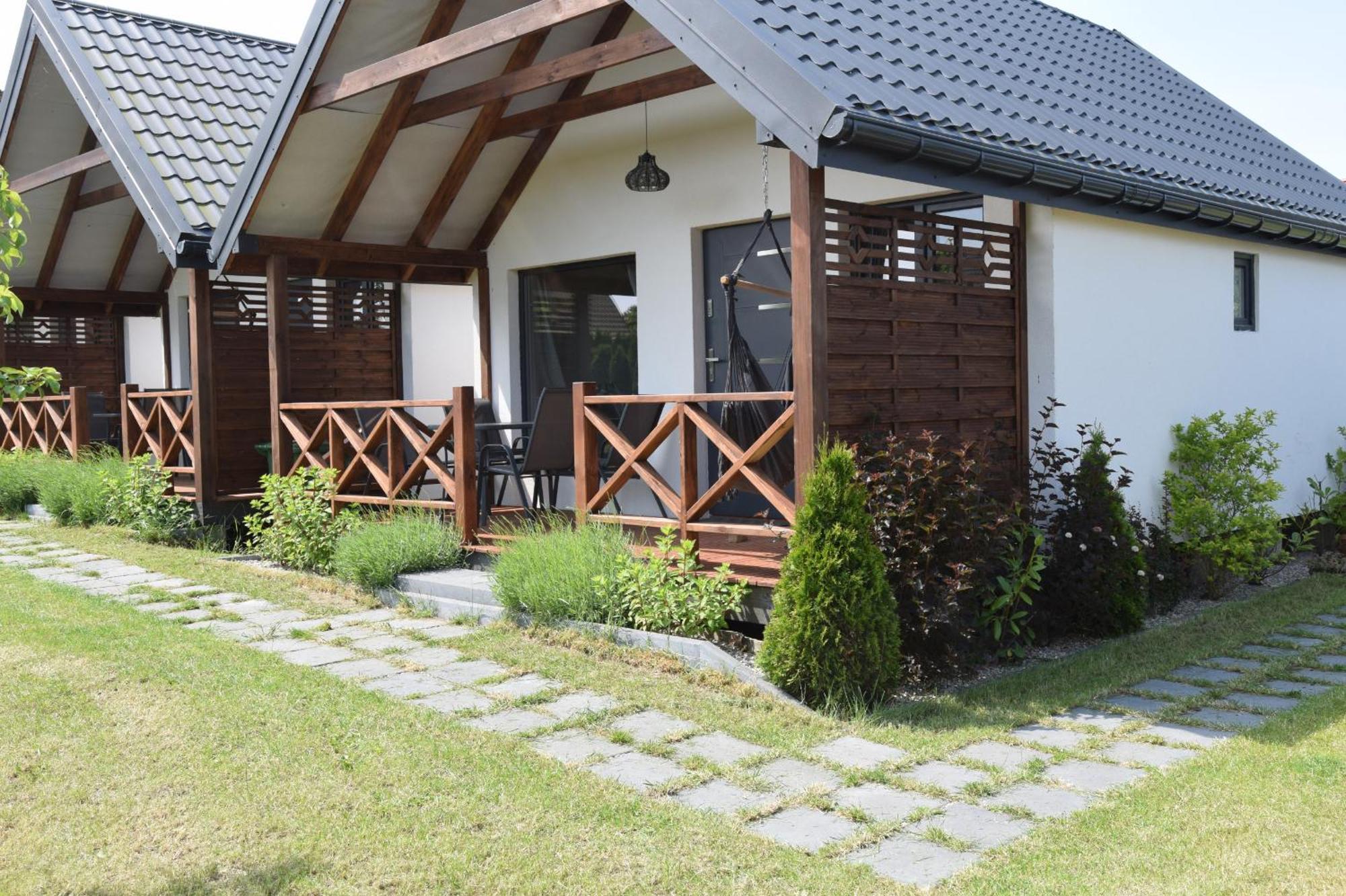 Zefir Domki Nad Morzem I Jeziorem Villa Jezierzany Buitenkant foto